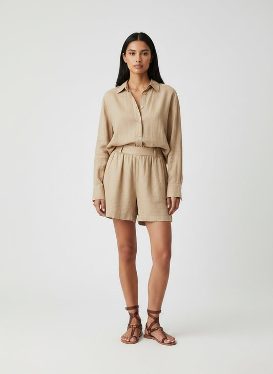 Standing front view of the model wearing Sandalias Mujer Serpiente Planas