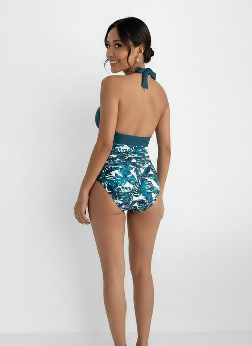 Back pose of the model wearing Bañador Mujer Halter Reductor