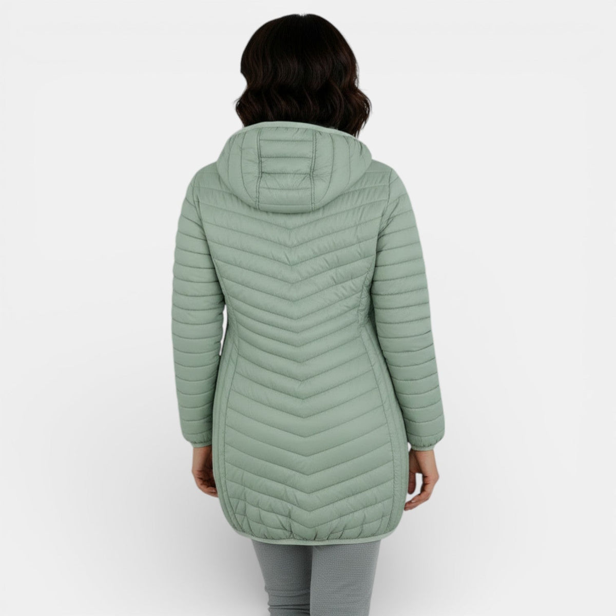Abrigo acolchado largo con capucha para mujer 3