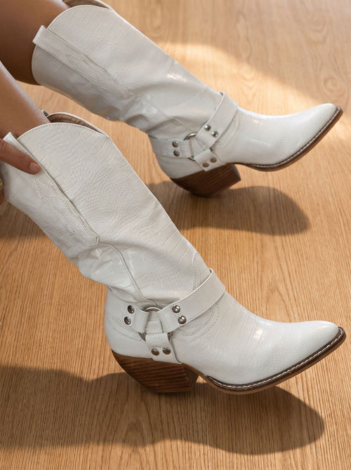 Botas cowboy mujer altas con estampado de vaca y puntera fina 3