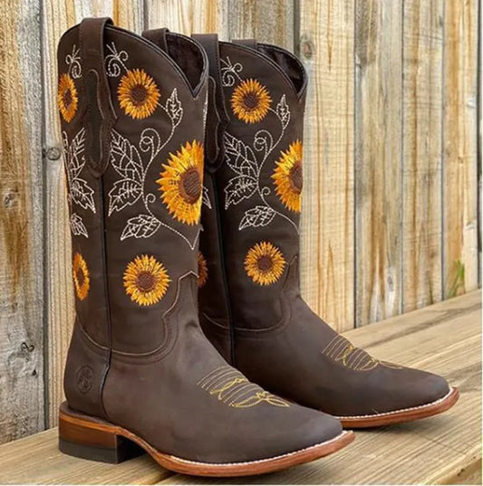 Botas cowboy mujer con bordado de girasoles y puntera cuadrada 1