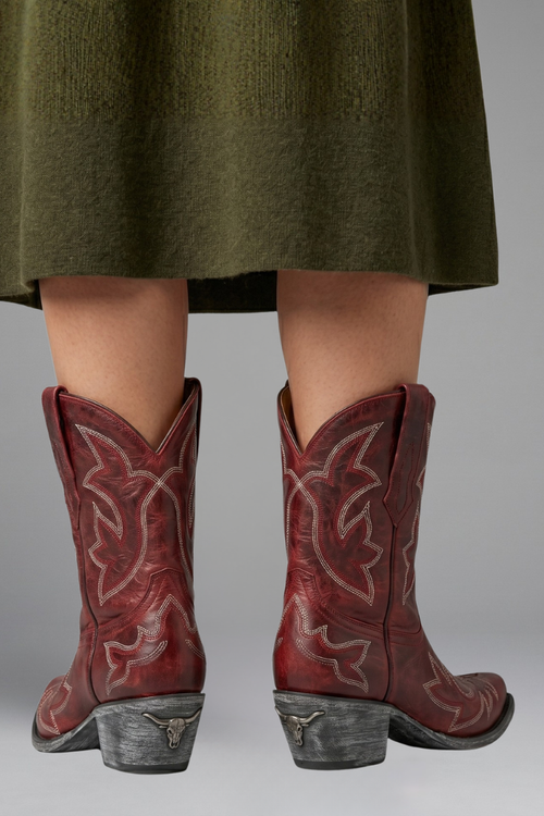 Botas cowboy mujer de caña media con bordado y puntera fina 6