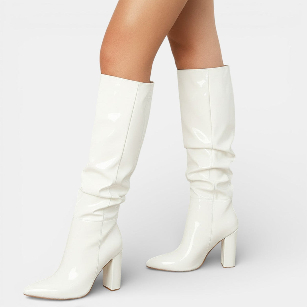 Botas de charol mujer con tacón grueso y punta fina 3