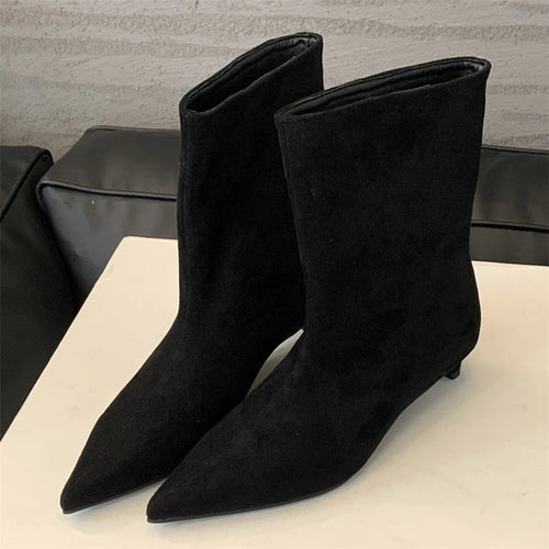 Botas mujer de caña baja con tacón kitten y puntera en punta 2