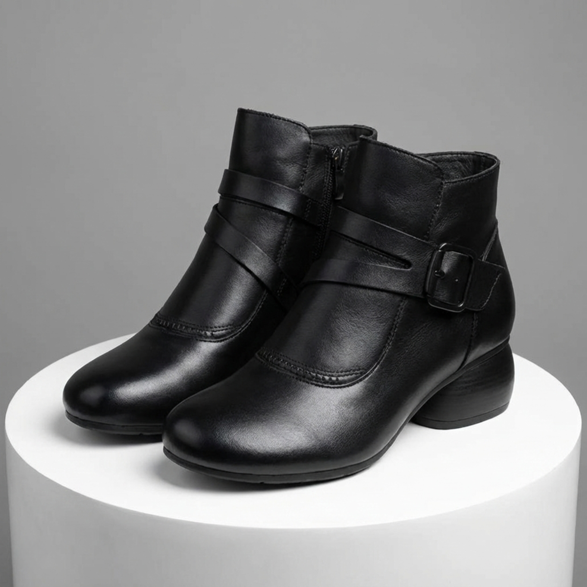Botines de mujer con hebilla y tacón bajo 1
