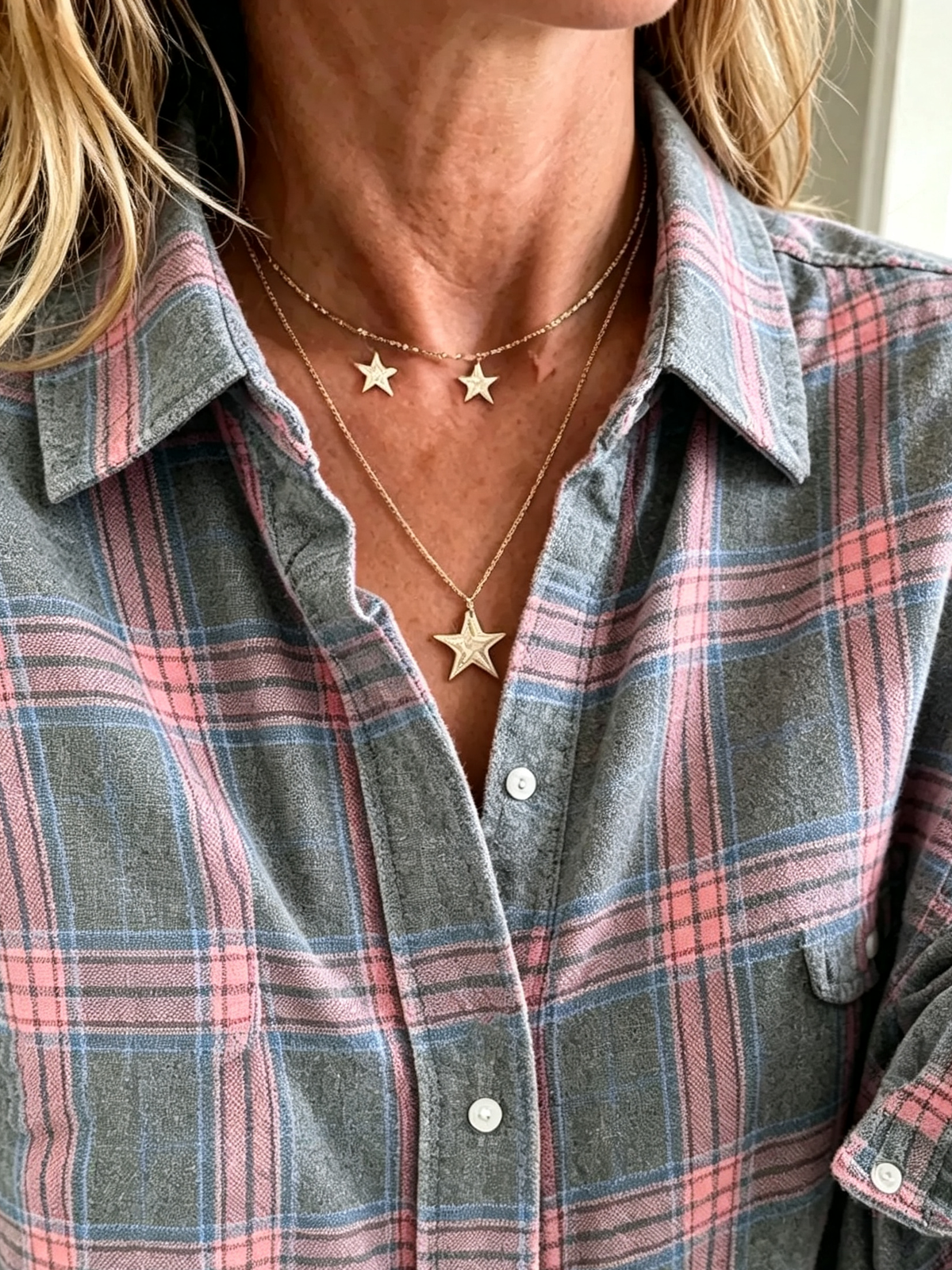 Camisa de mujer oversize a cuadros con botones y bolsillos 7