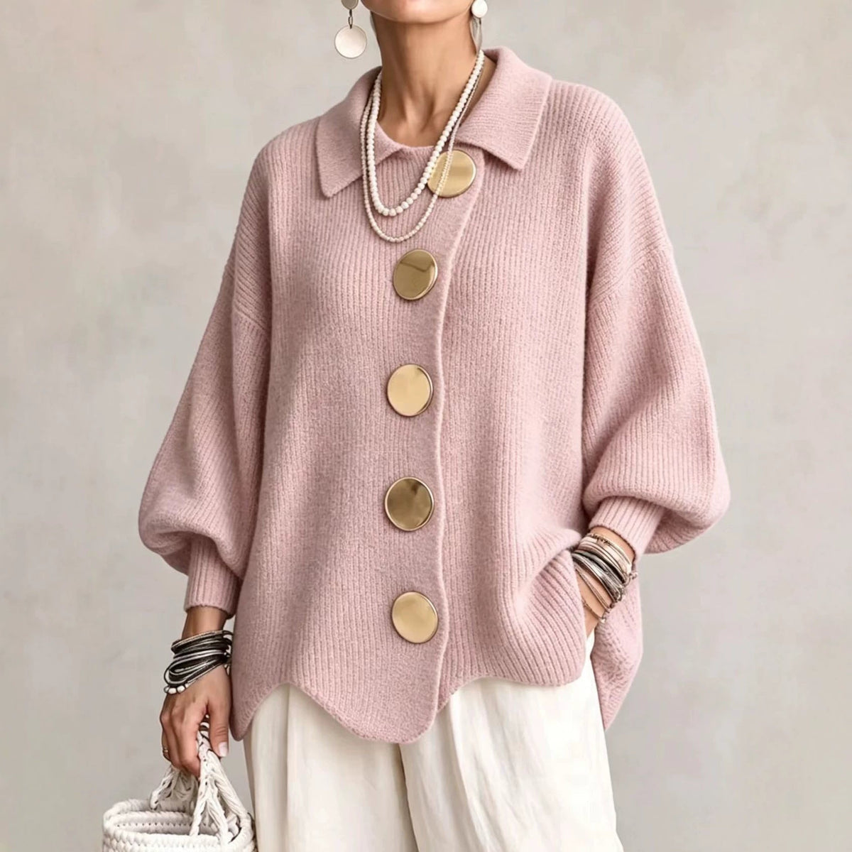 Cárdigan de mujer oversize con cuello estructurado y botones grandes 4