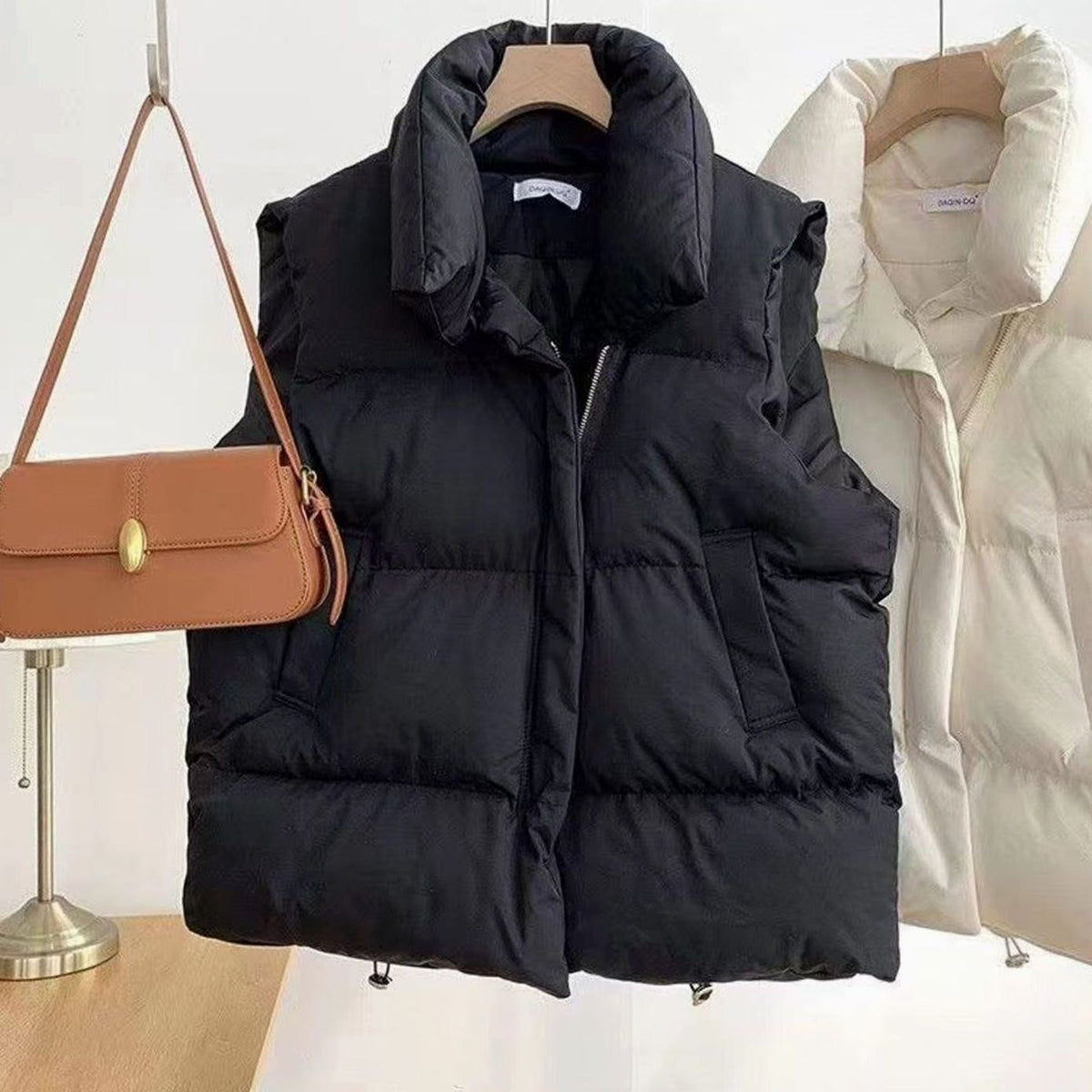 Chaleco acolchado mujer con cuello chal y cremallera doble 2
