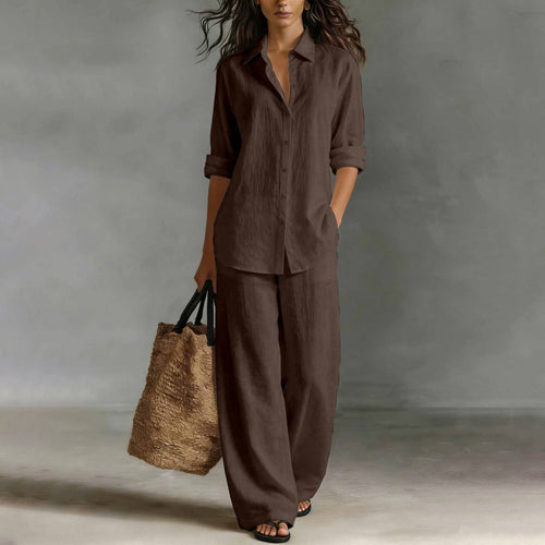 Conjunto de camisa abotonada y pantalón ancho fluido 10