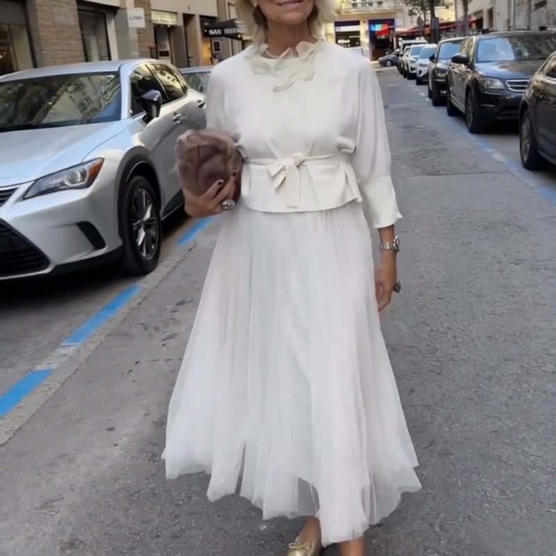 Conjunto de dos piezas con blusa corta y vestido largo fluido 2