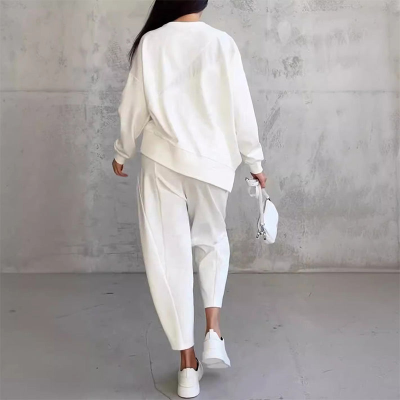 Conjunto de sudadera asimétrica y pantalón cómodo 9