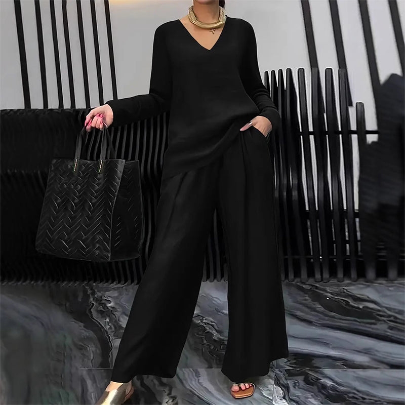 Conjunto fluido con blusa de escote en V y pantalón ancho elegante 2