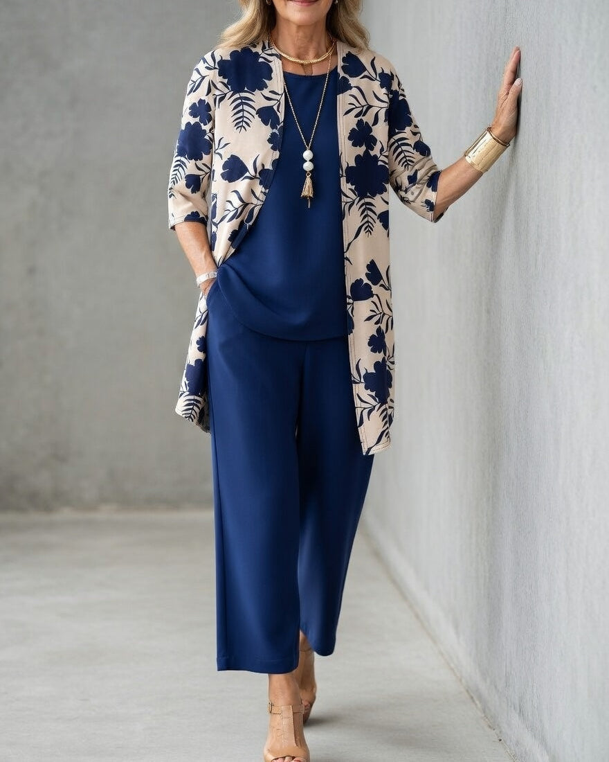 Conjunto tres piezas mujer con chaqueta floral y pantalón fluido 1