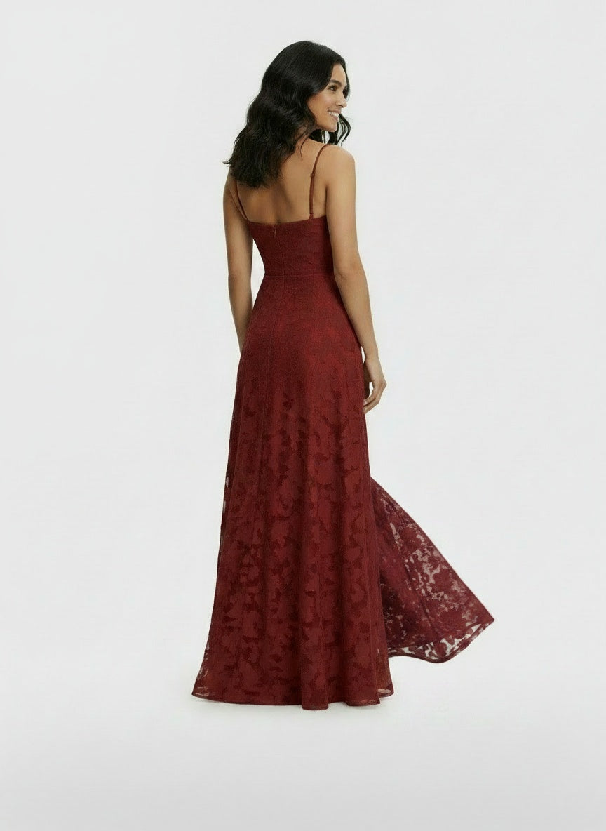 Back pose of the model wearing Vestido Largo Fiesta Mujer Floral Espalda Abierta