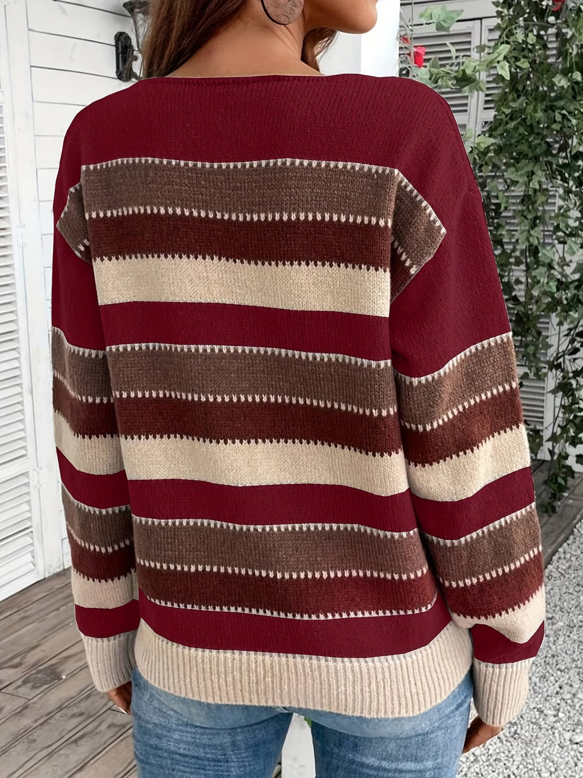 Jersey de punto a rayas de mujer con cuello redondo 14