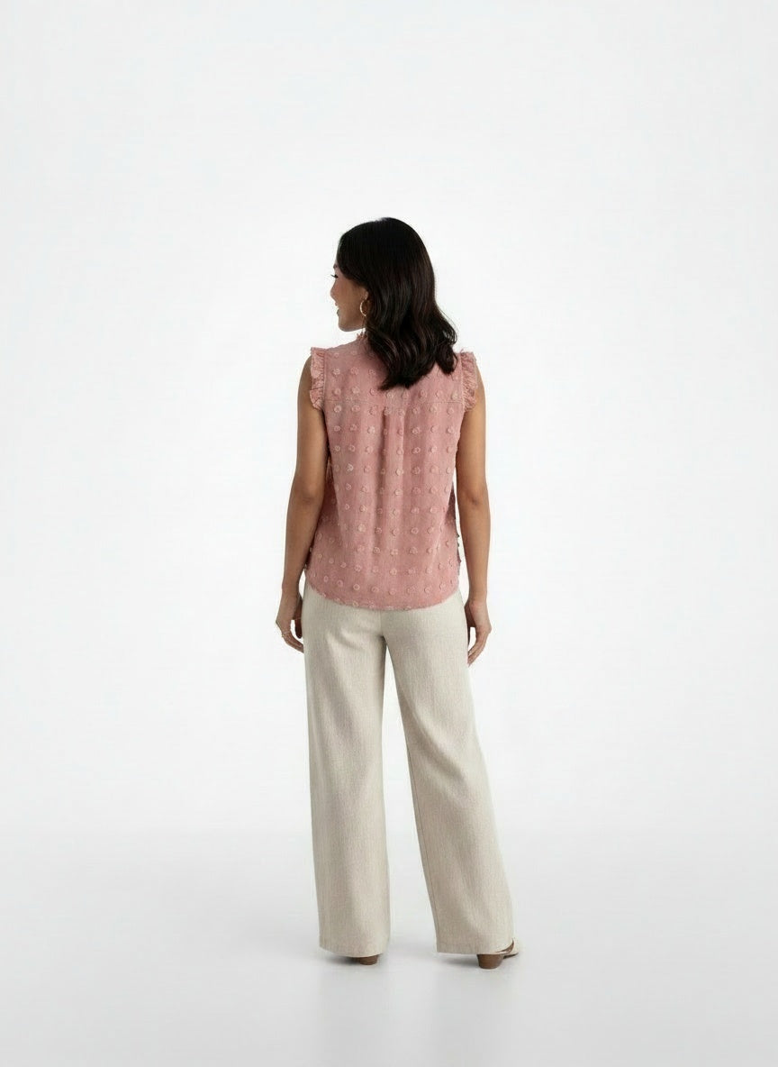 Back pose of the model wearing Blusa Mujer Volantes Elegante