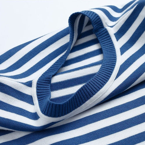 Sudadera mujer de rayas horizontales con cuello redondo y corte holgado 10