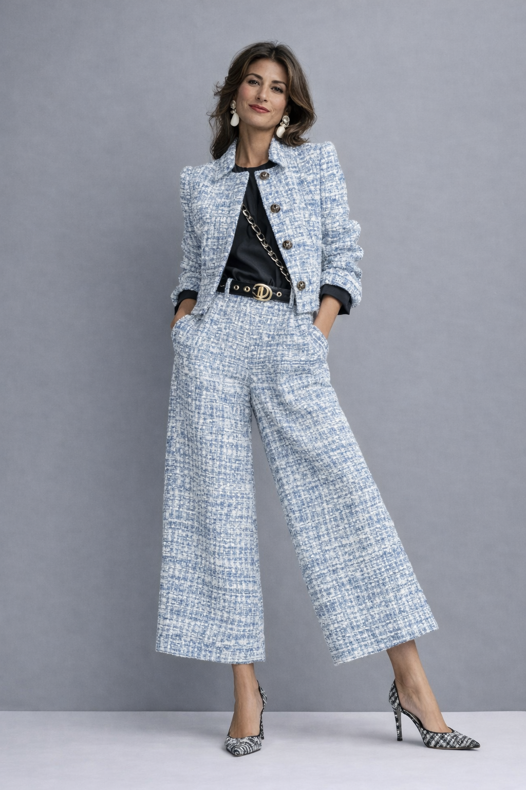 Traje de tweed mujer con chaqueta corta y pantalón ancho 3