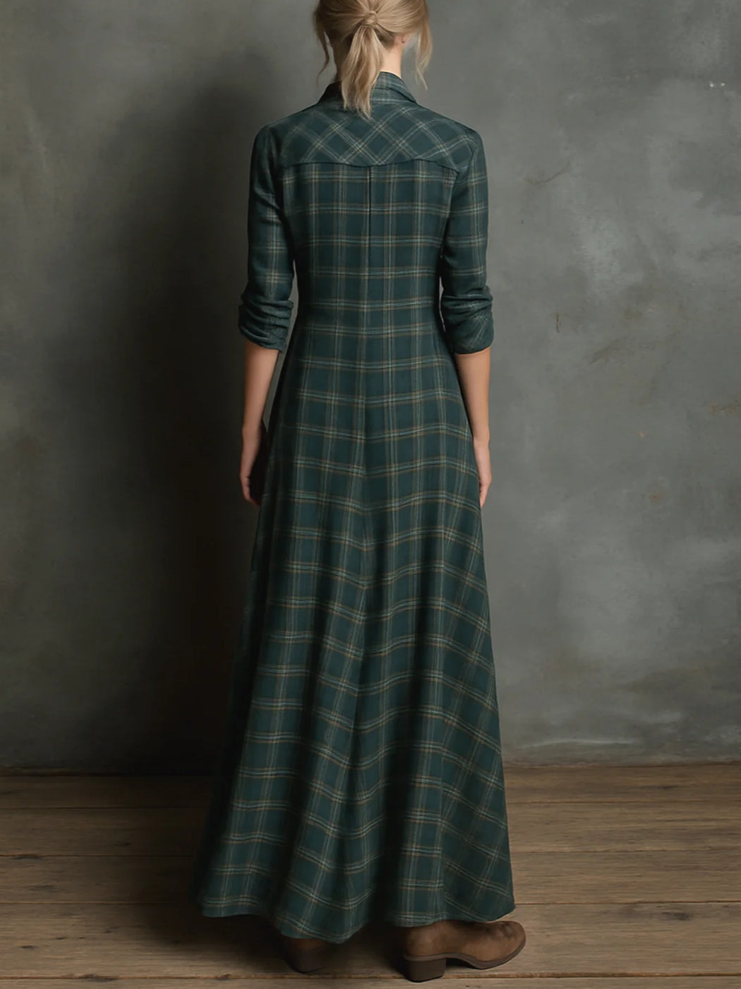 Vestido camisero largo a cuadros con botones 5