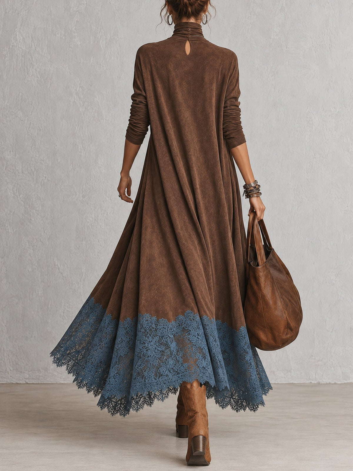 Vestido largo con cuello alto y bajo de encaje floral 10