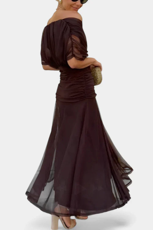 Vestido largo con escote bardot cruzado y falda fluida 13