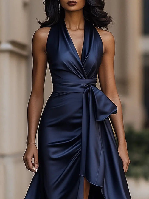 Vestido largo de fiesta con cuello halter y volantes 10