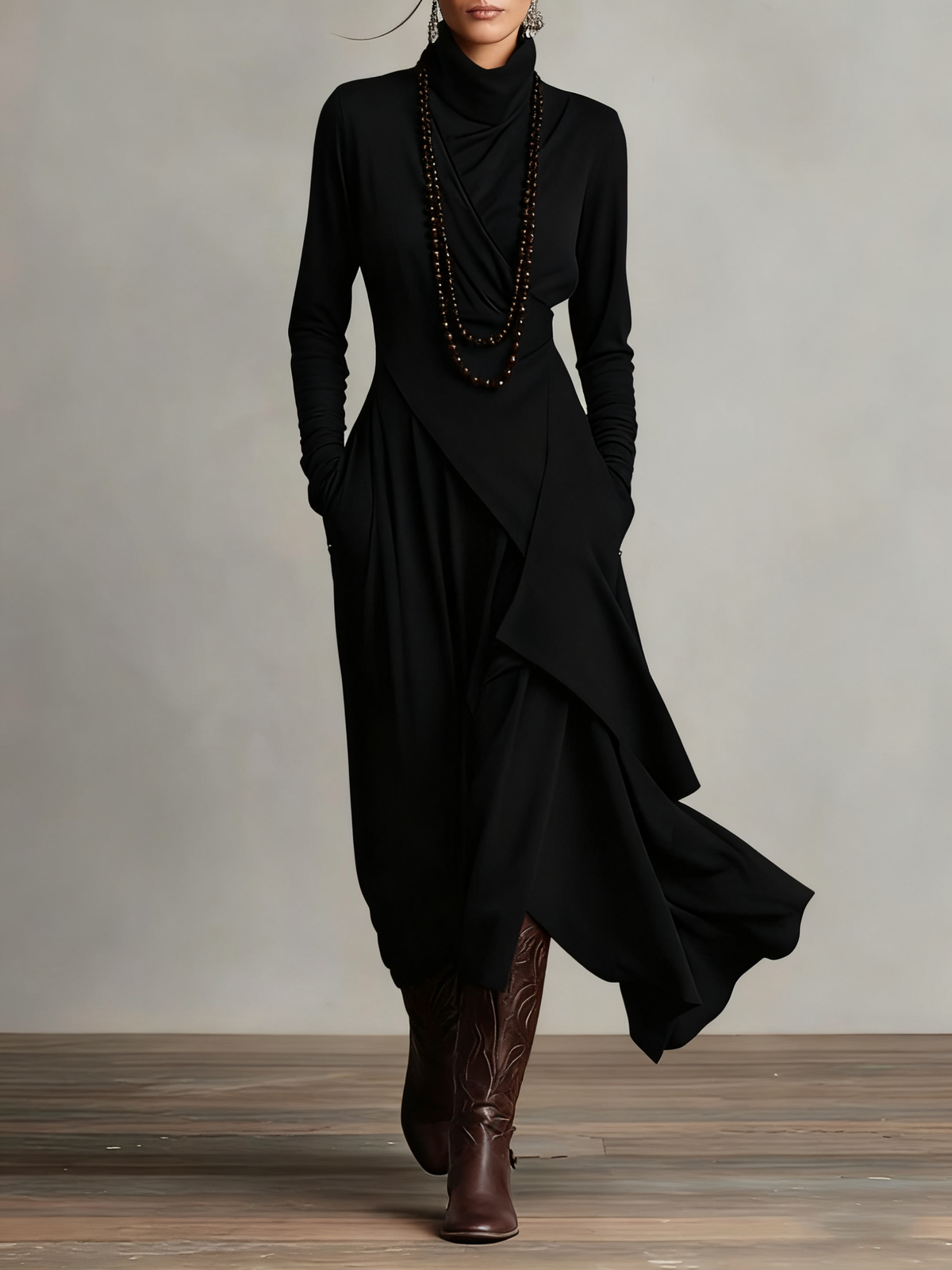 Vestido largo drapeado de manga larga con cuello alto asimétrico 8