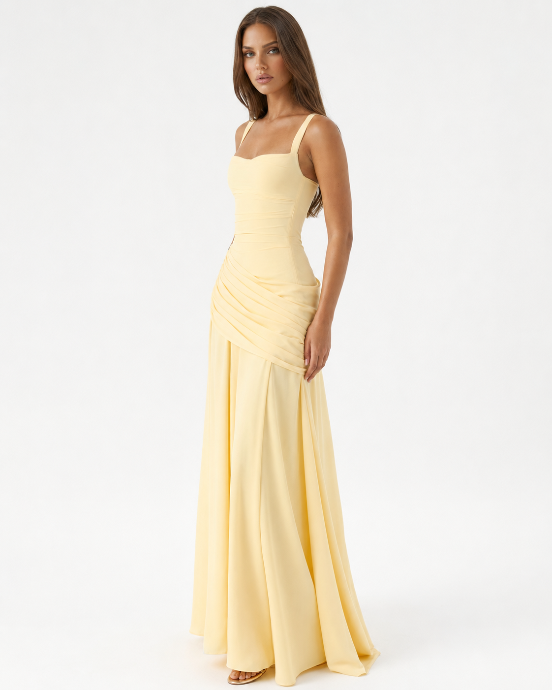 Vestido maxi de fiesta con escote cuadrado y drapeado lateral 10
