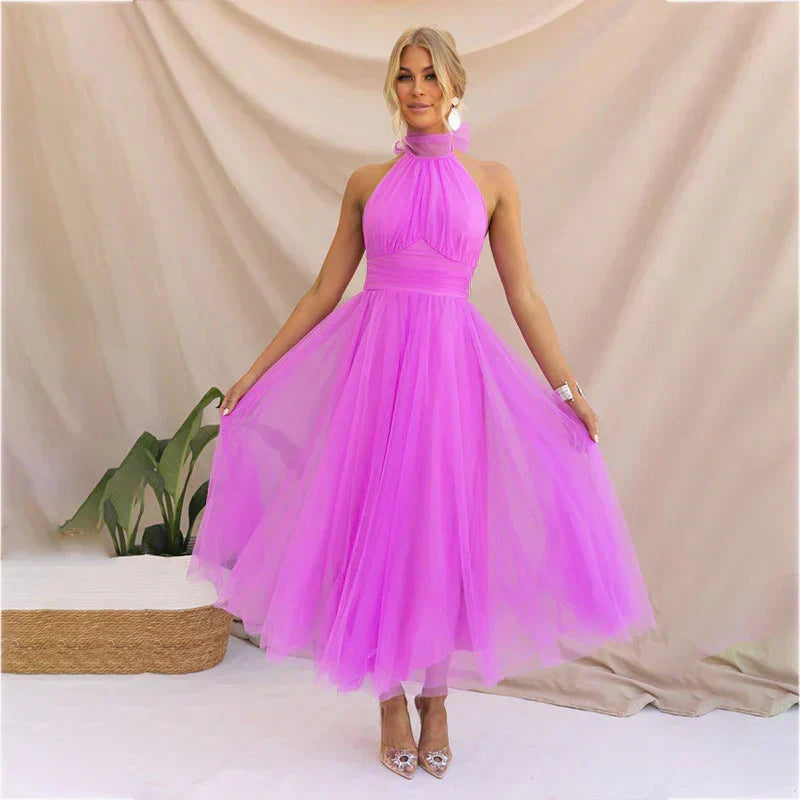 Vestido midi de fiesta con cuello halter y falda de tul 6