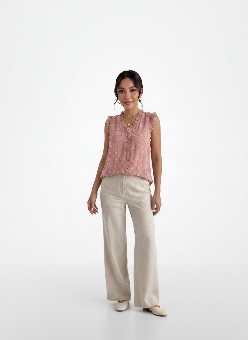 Full body view of the model wearing Blusa Mujer Volantes Elegante